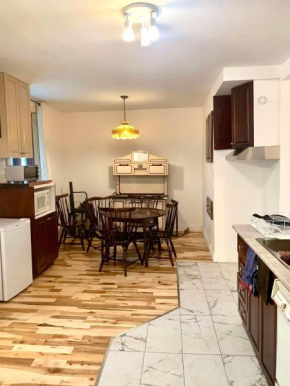 Select Room in 2-Bedroom Apartment, Quebec City Quebec